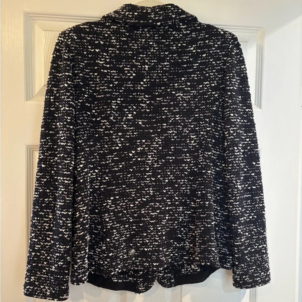 St. John Black and White Women's Tweed Jacket Size 10 - Picture 3 of 8